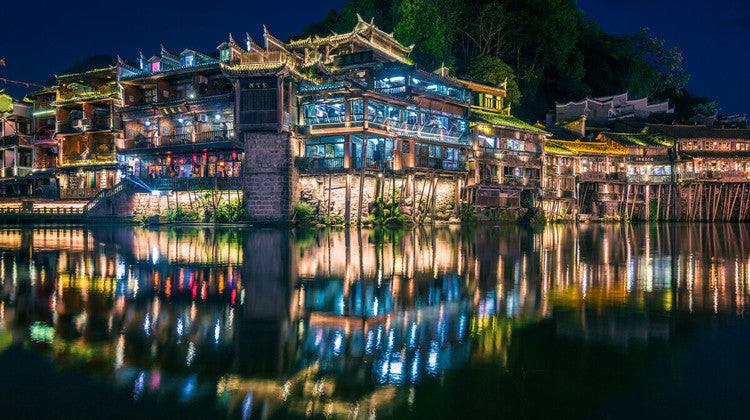 4-day 3-night · Private Tour · Zhangjiajie + Tianmen Mountain + Zhangjiajie National Forest Park + Furong Town + Fenghuang Ancient Town