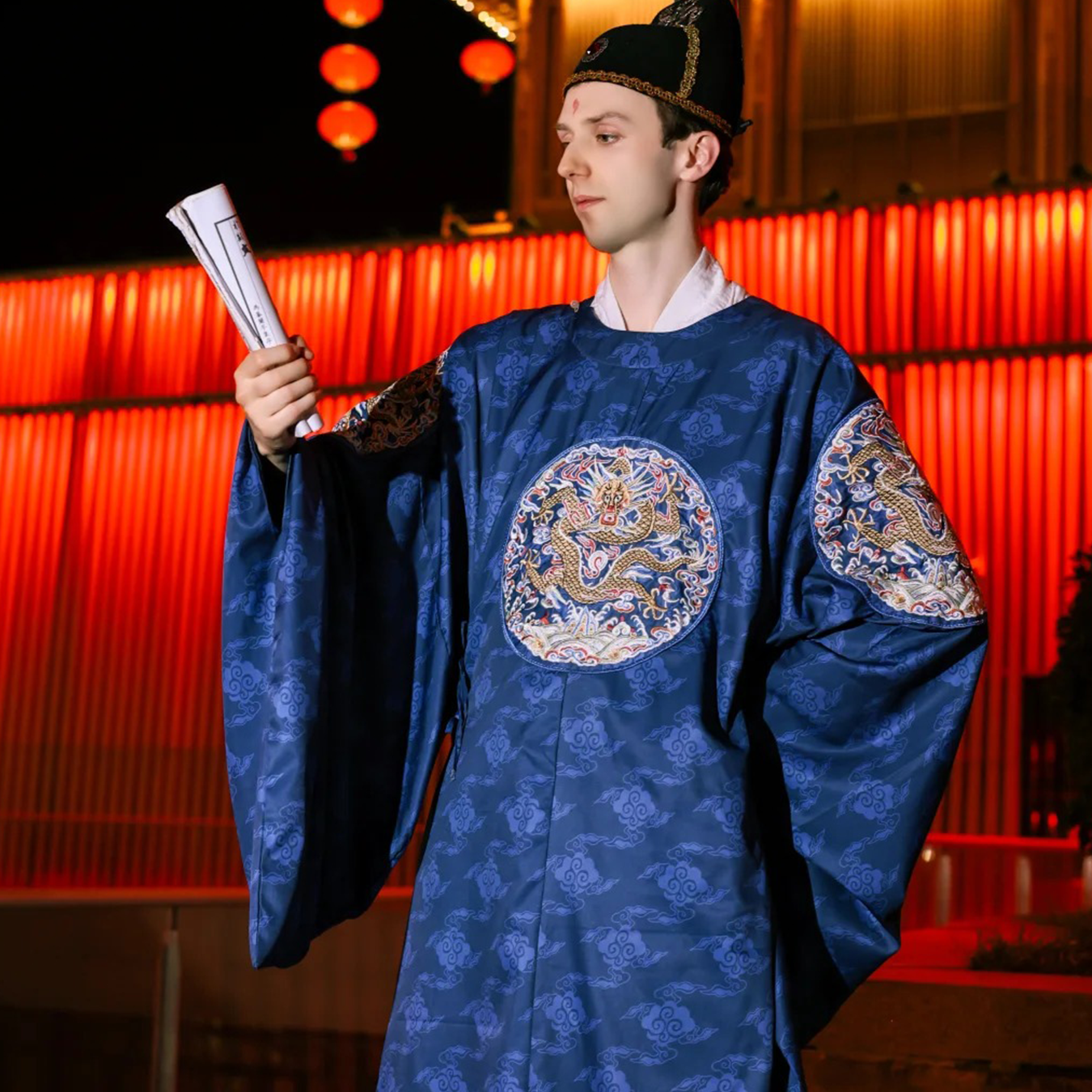 4-day 3-night · Private Tour · Xi'an + Emperor Qinshihuang's Mausoleum Site Museum + Huaqing Palace + Xi'an City Wall + Shaanxi History Museum + The Song of Everlasting Regret Tang Poetry Relief
