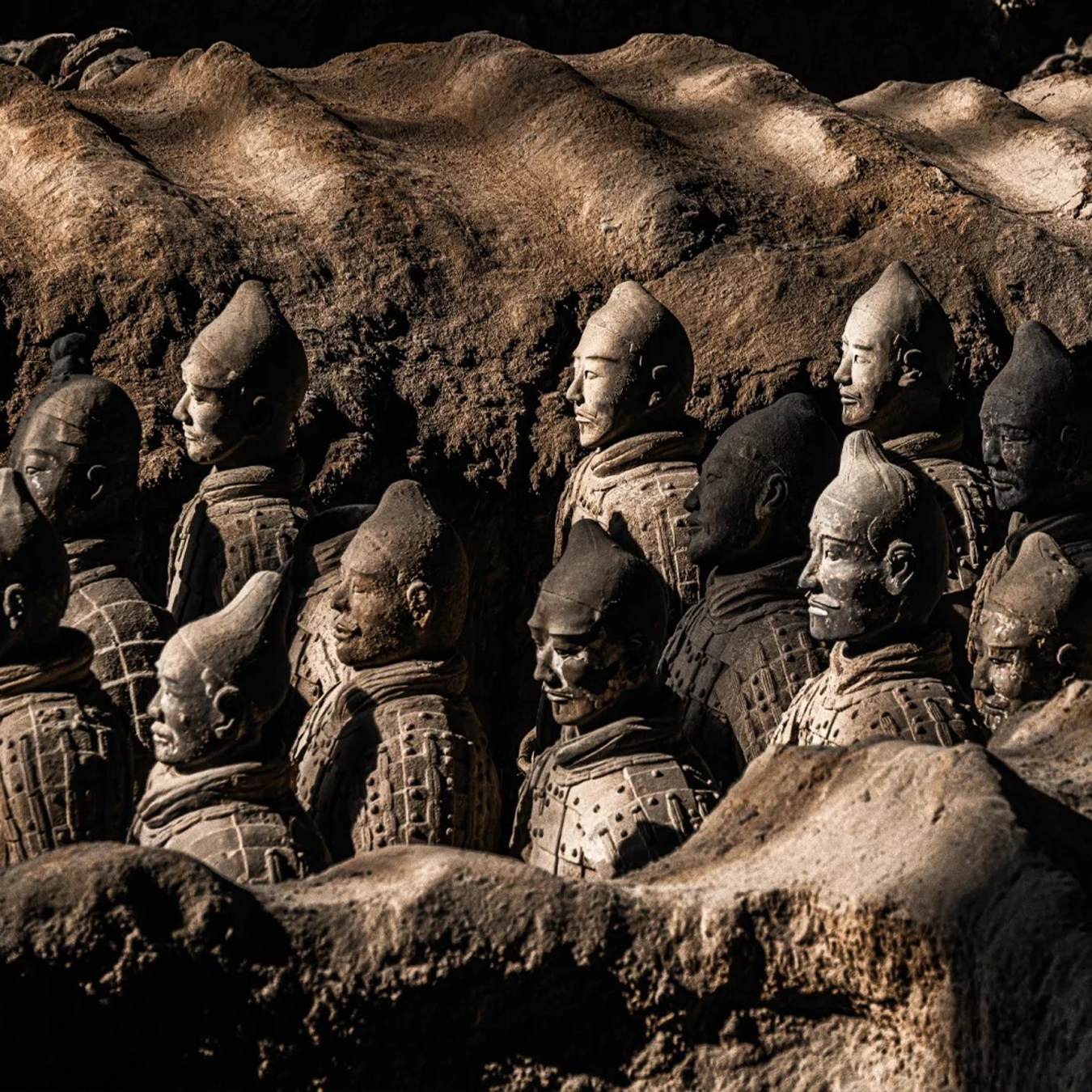 4-day 3-night · Private Tour · Xi'an + Emperor Qinshihuang's Mausoleum Site Museum + Huaqing Palace + Xi'an City Wall + Shaanxi History Museum + The Song of Everlasting Regret Tang Poetry Relief